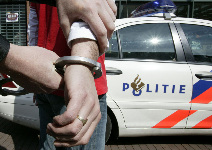 Verdachten poging diefstal auto aangehouden